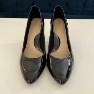 Taryn Rose Black Patent Leather Pointed Toe Heels - Size 7.5